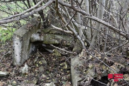 Məhəmməd Füzulinin Füzuli şəhərindəki heykəlinin qalıqları tapıldı - FOTO