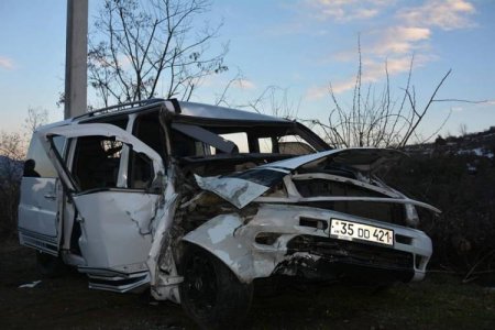 Şuşa yolunda QƏZA: Sülhməramlıların BTR-i qan tökdü / FOTO